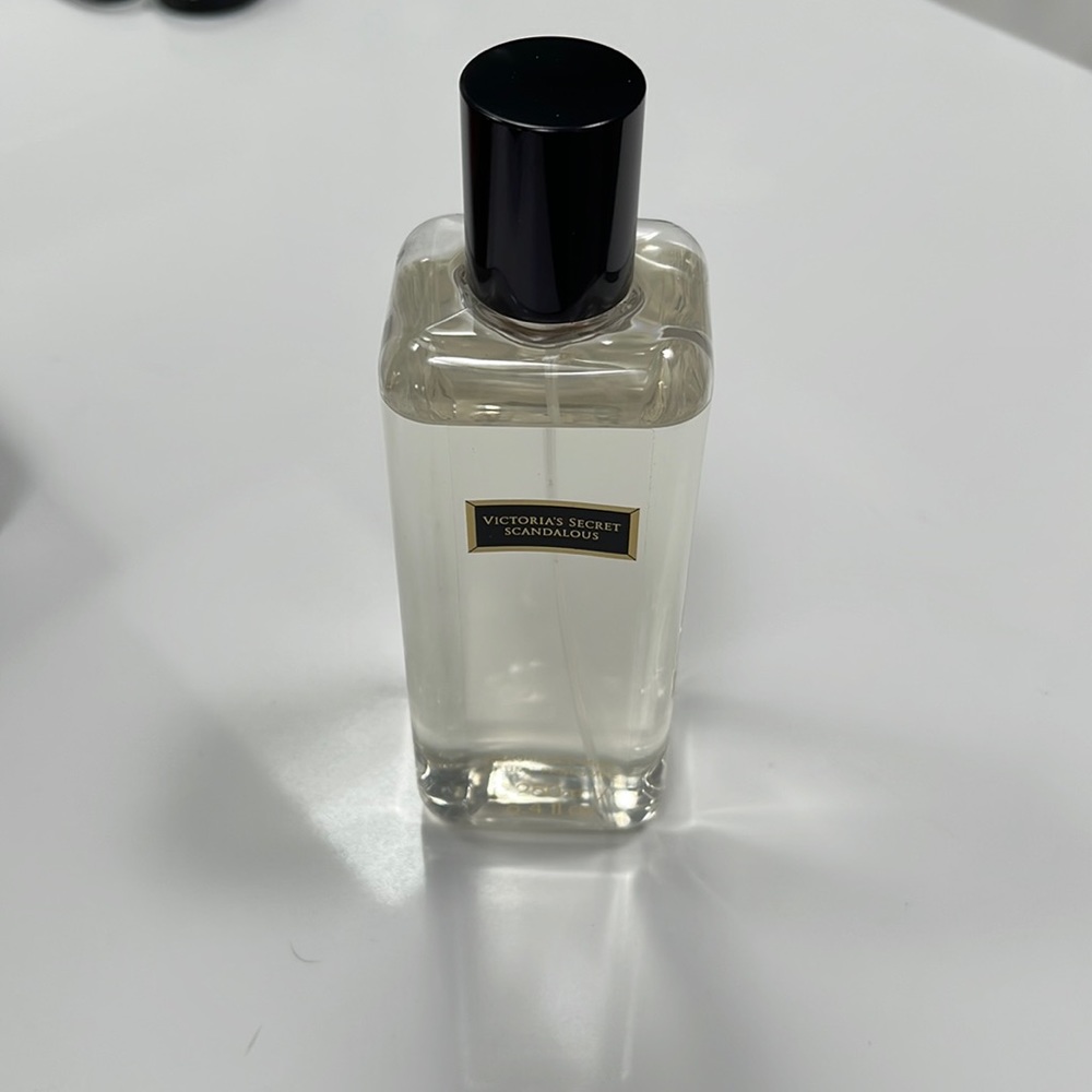Victoria’s Secret body mist perfume